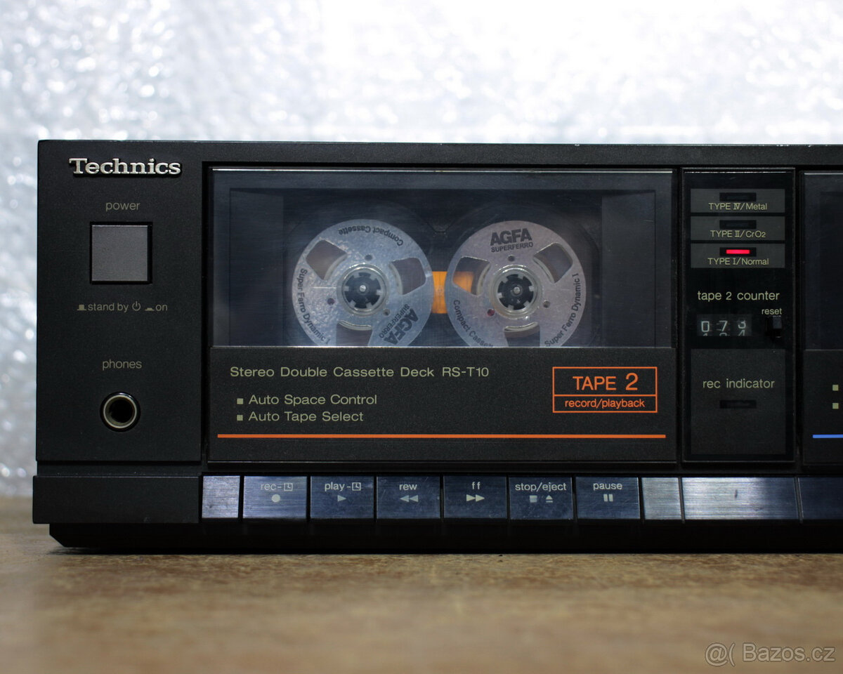 Kazetový magnetofon Technics. - 3
