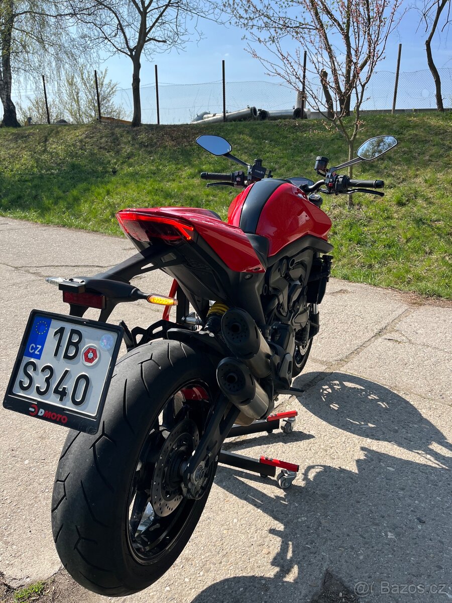 Ducati Monster - 3