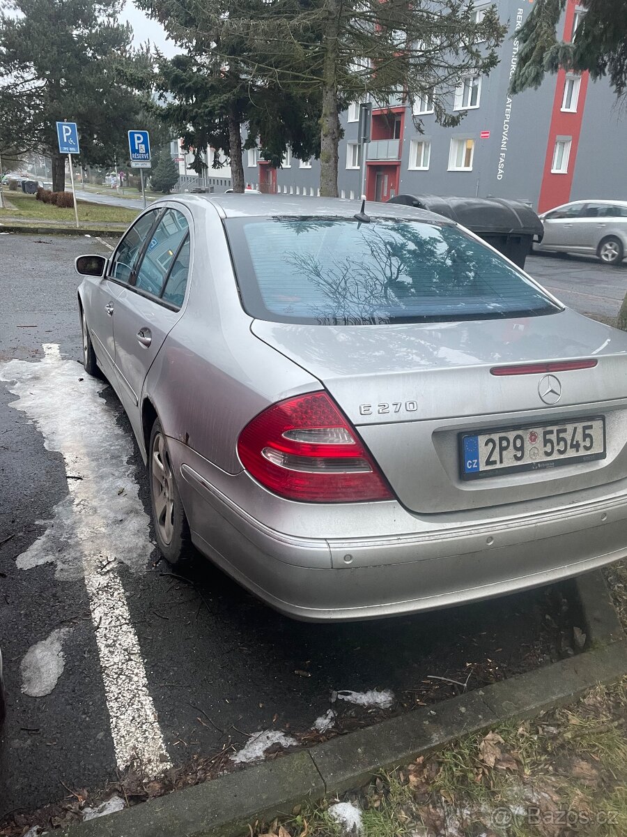 Mercedes w211 270cdi - 3