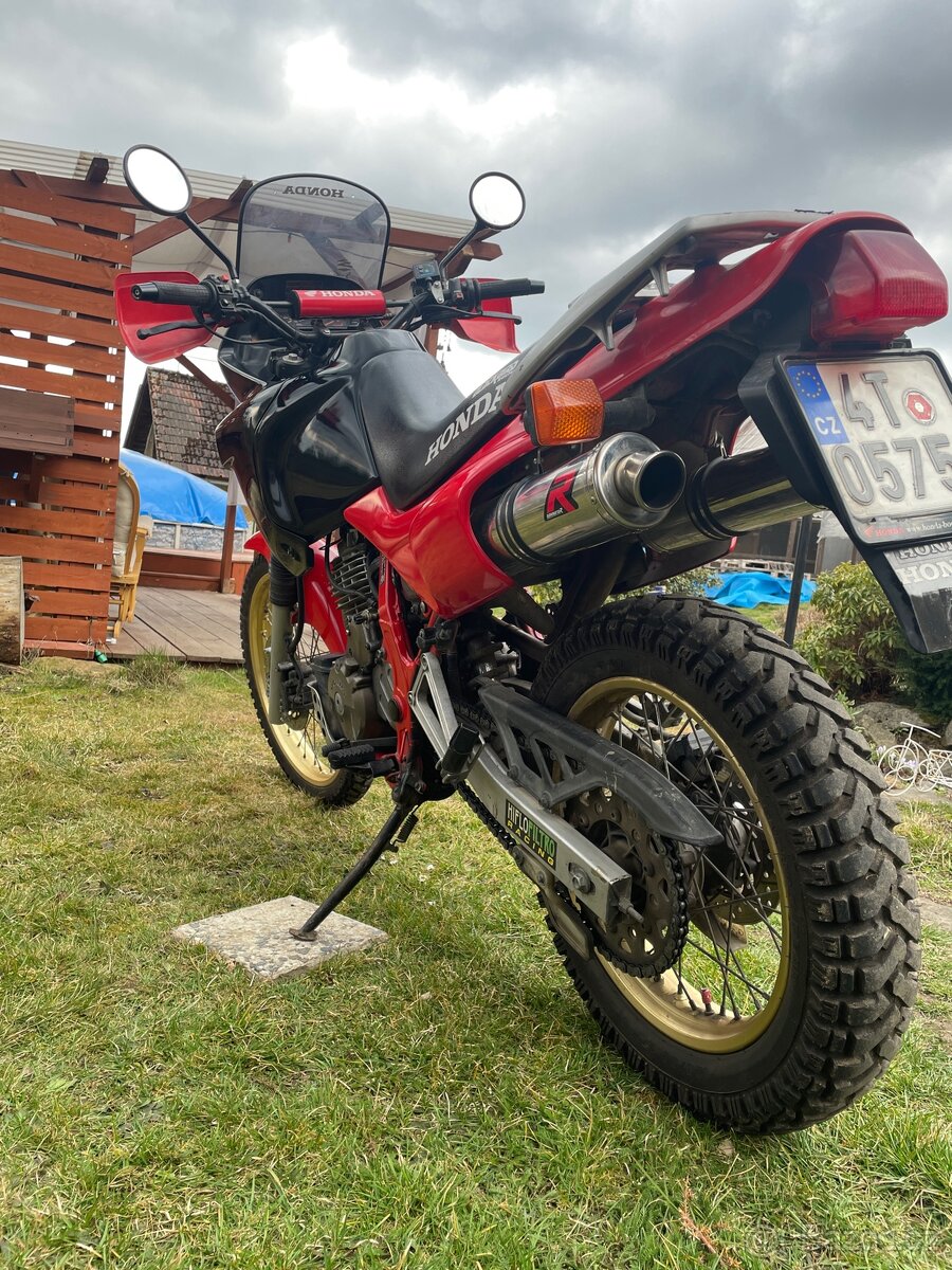 Honda dominator nx 650