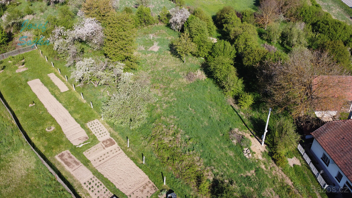 Prodej stavebního pozemku v obci Šebrov, 1956m2 - 3