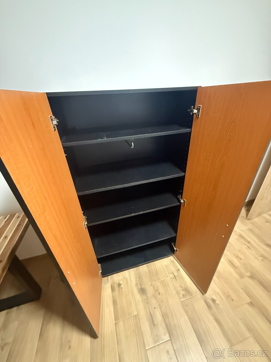 Prodám skříň - 3