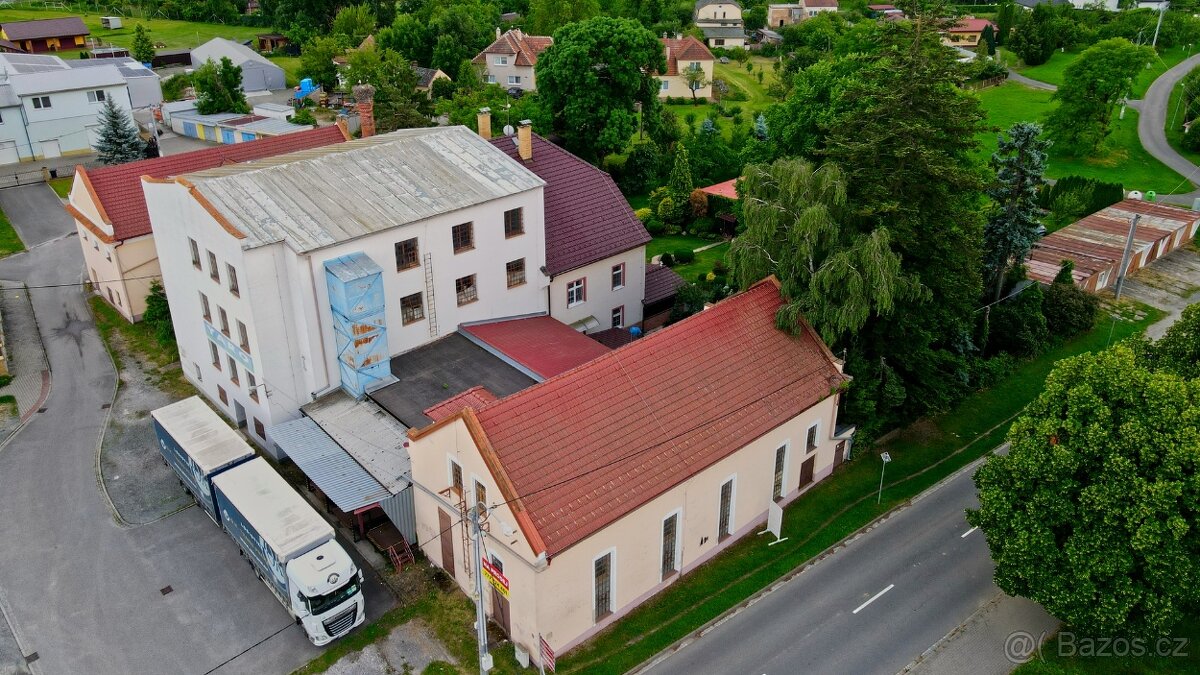 PRODEJ SKLADU UHERSKÝ OSTROH - 3