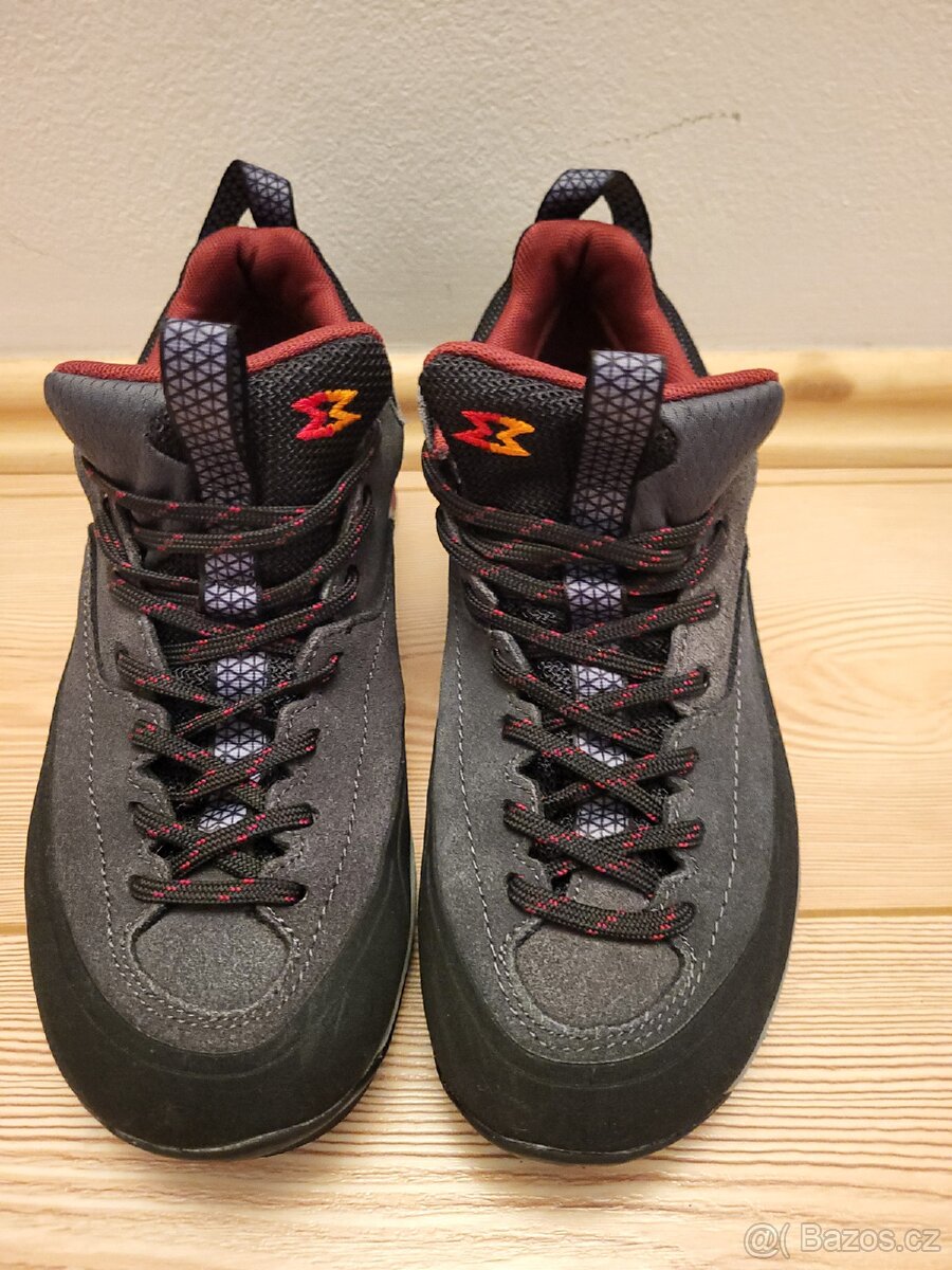 Trekingové boty GARMONT vel: 41 - 3