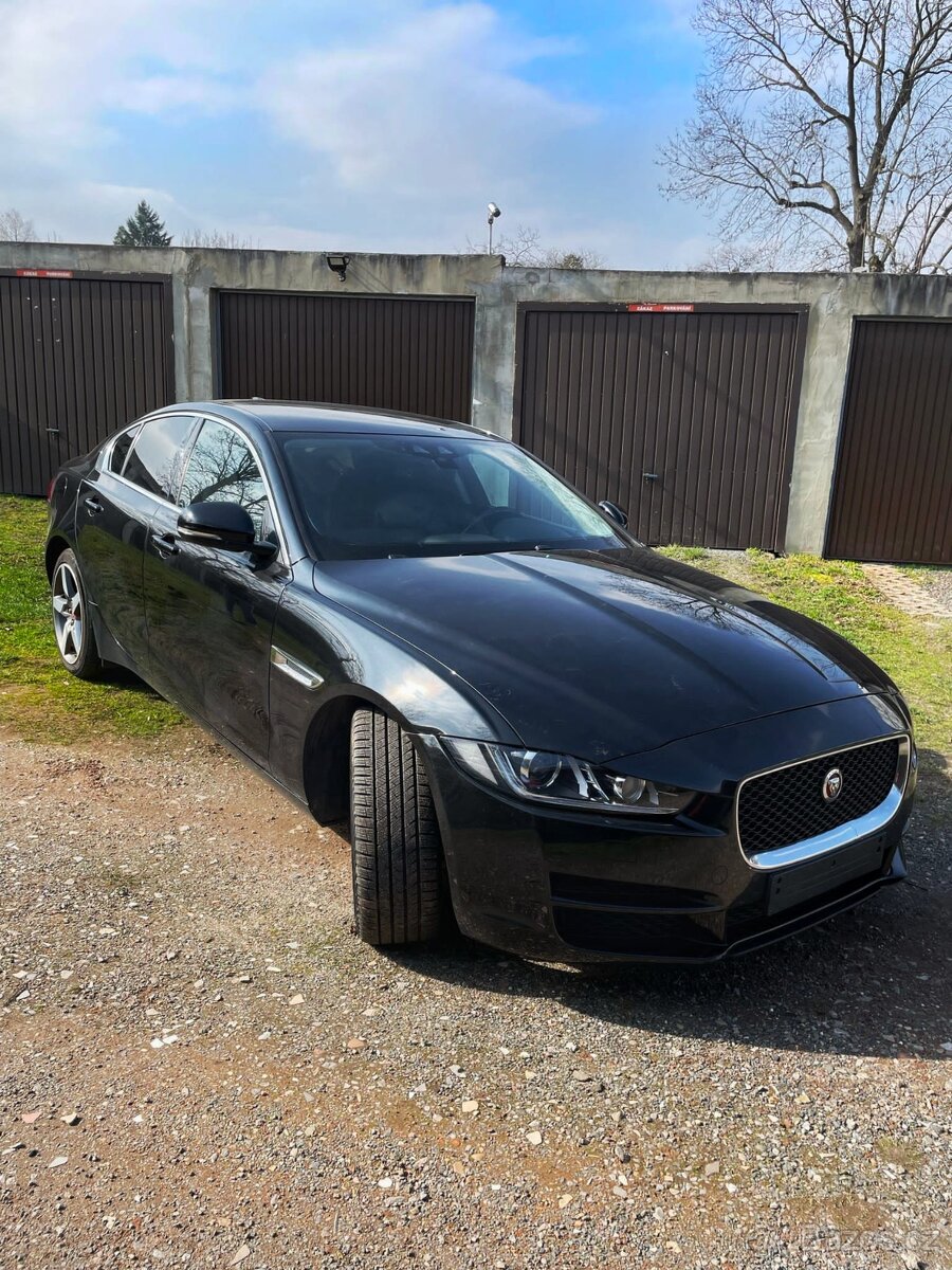Jaguar XE, 20d Prestige - 3