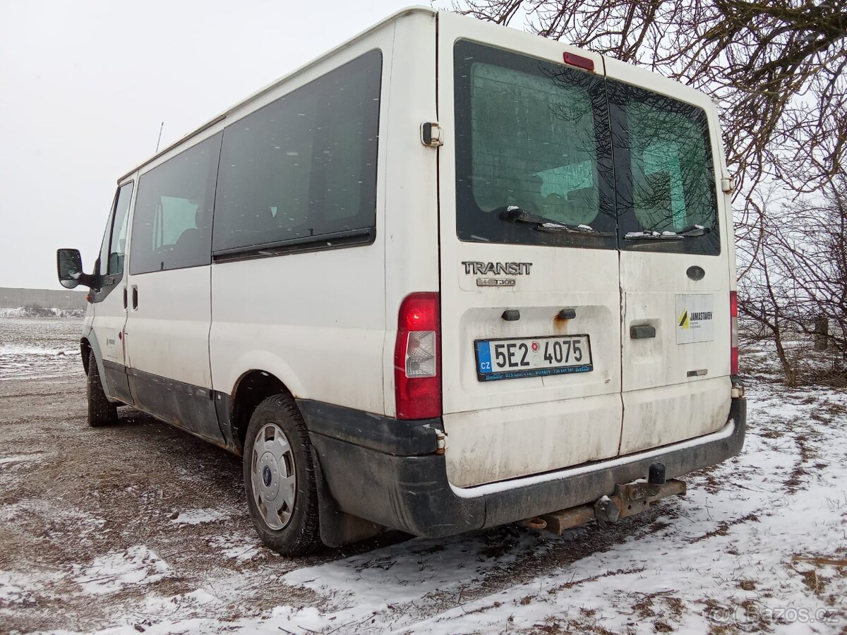 Ford transit Long - 9 míst, tažné, nová STK. - 3