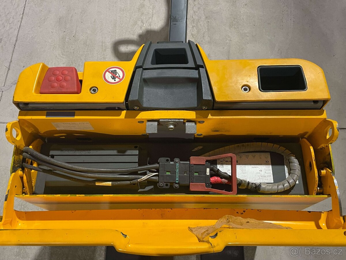 Set elektrických paletových vozíků Jungheinrich - 3