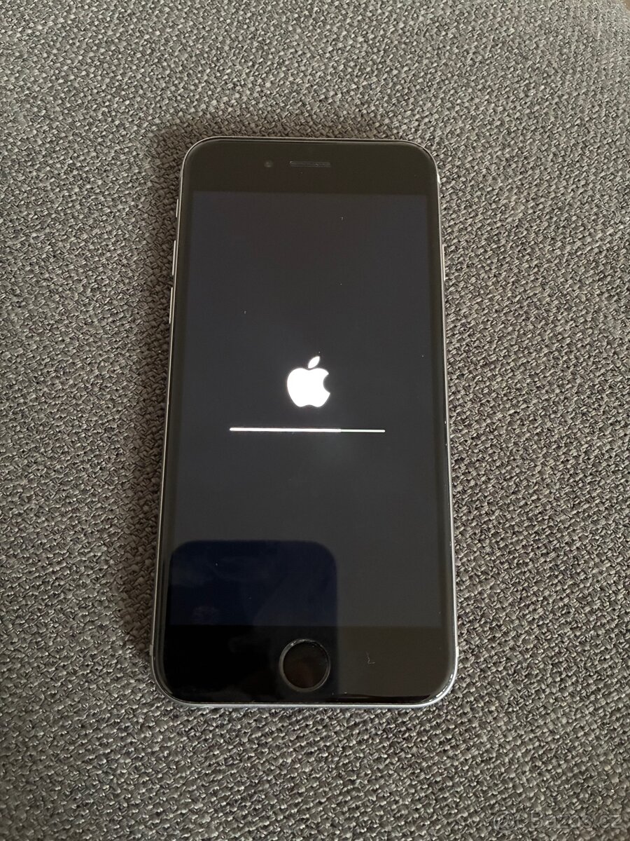 IPhone 6 A1586 - 3