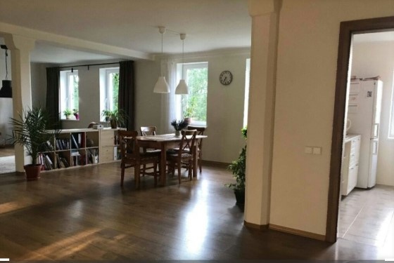 Kramolínský ranč – multifunkční budova - 3