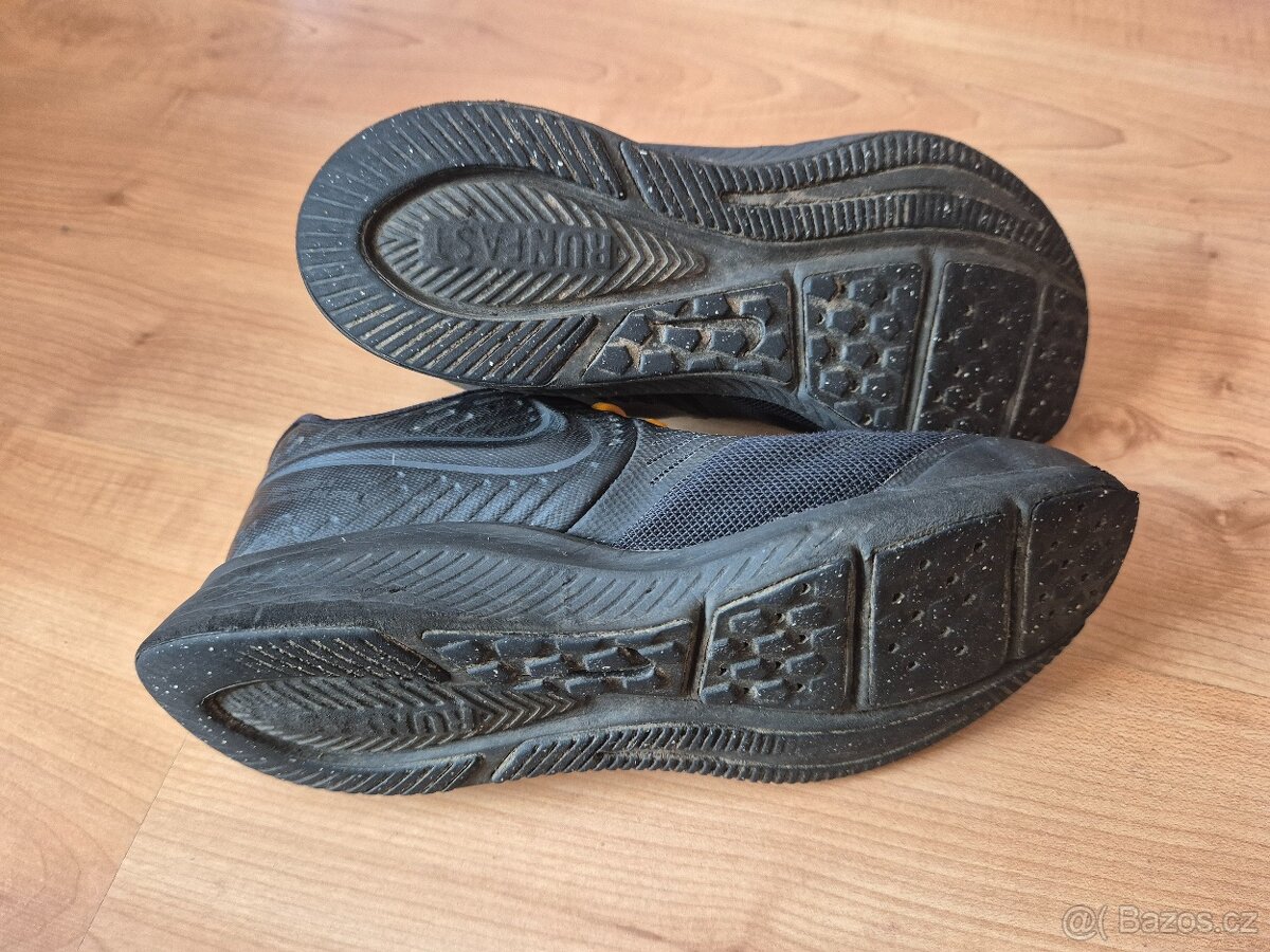 Černé tenisky boty nike v.35,5 star runner - 3
