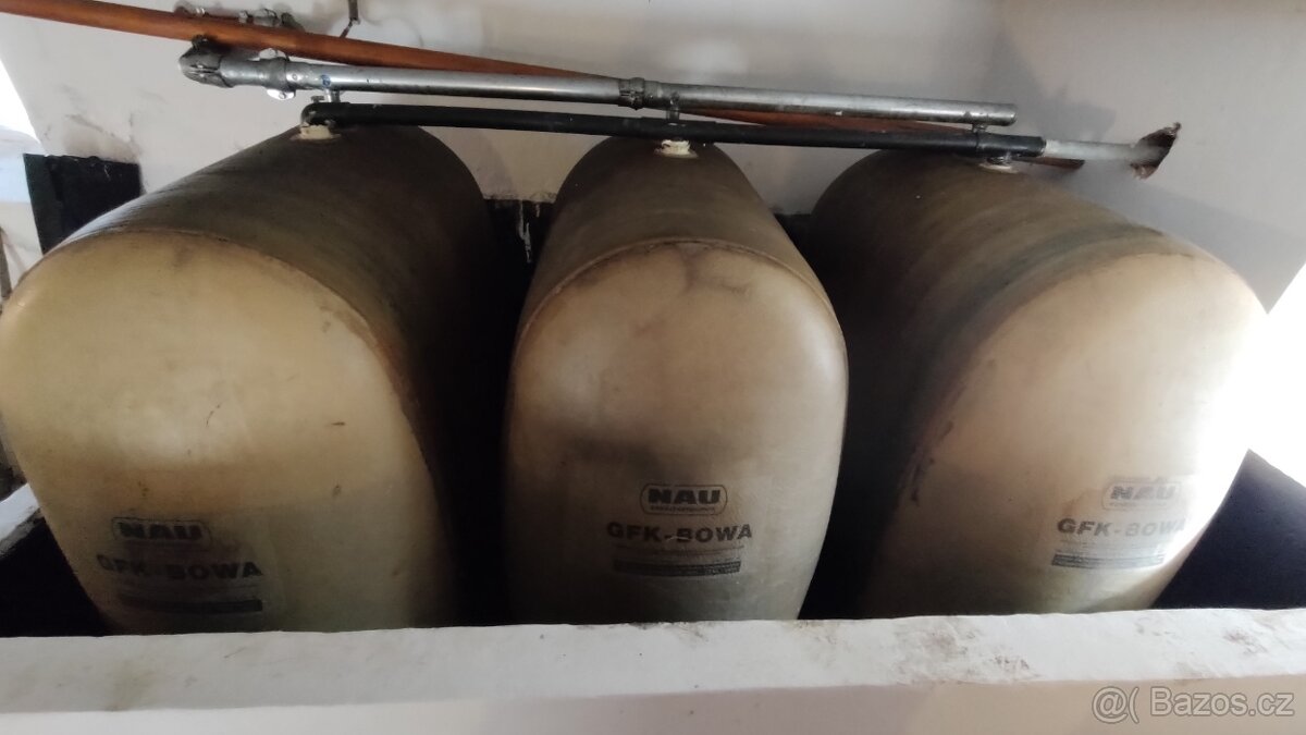 Nádrž na naftu - 3x - 3