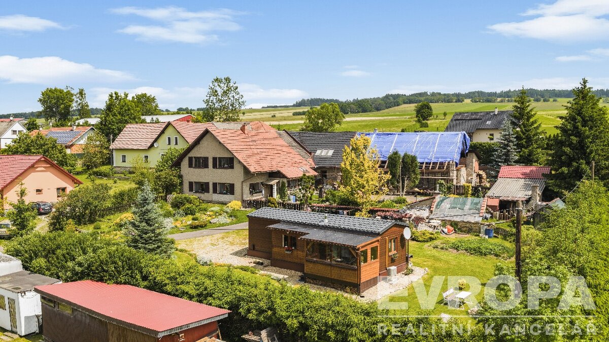 Prodej rodinného domu 2+kk o velikosti 39 m2 s celkovým poze - 3