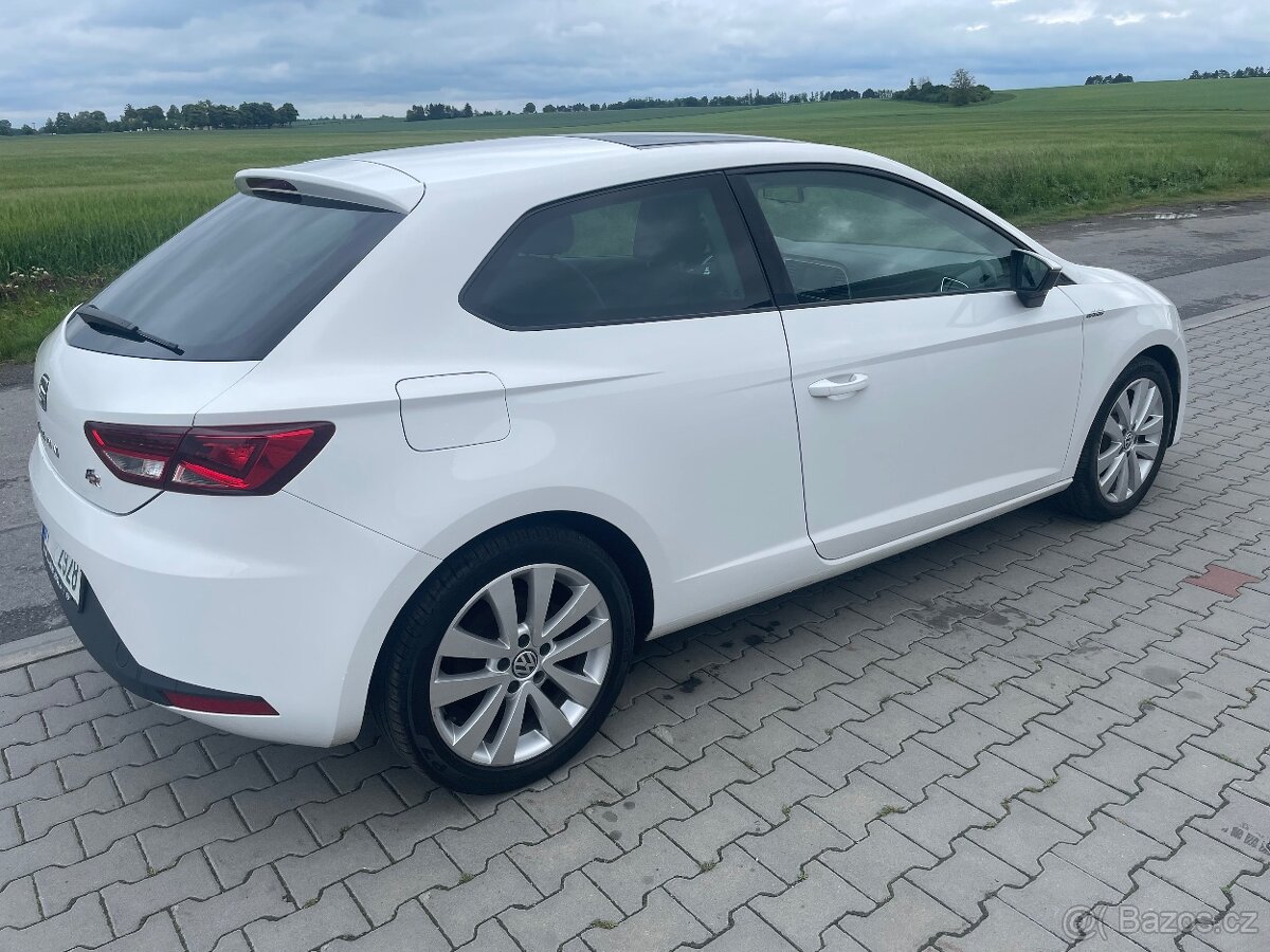 Seat Leon FR 2,0 tdi 135kw rok 2014 LED světla - 3