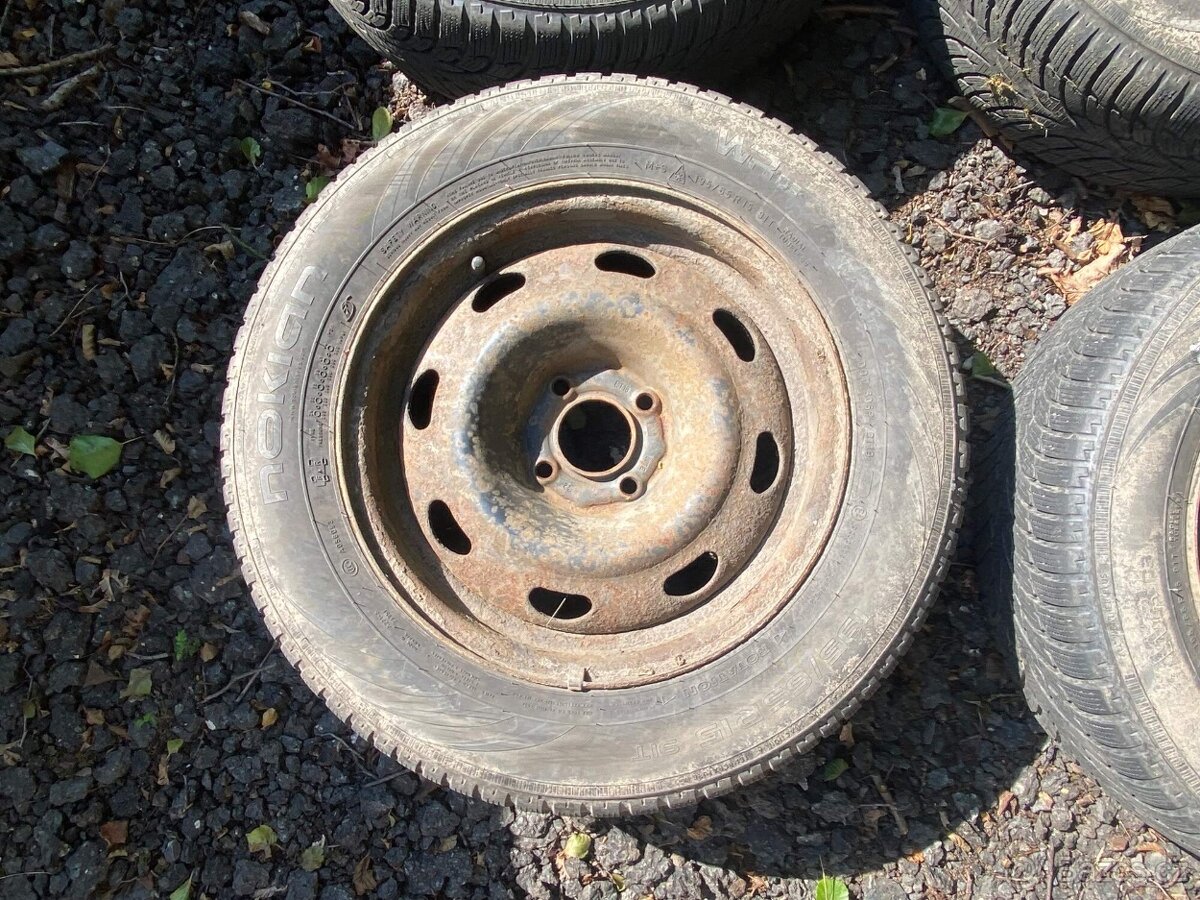 142. sada zimní kola 195/65 r15 4x108 - 3