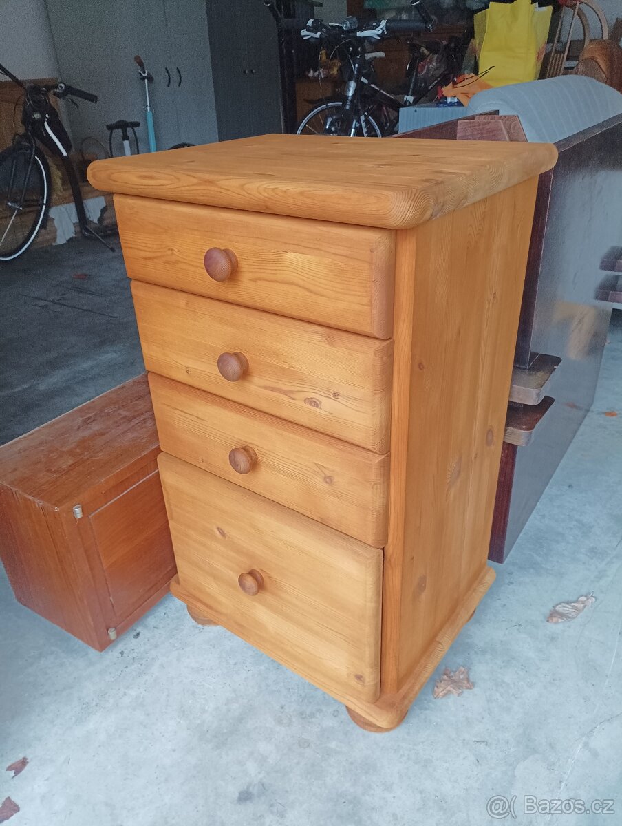 Prodám nábytek z masivu - 3