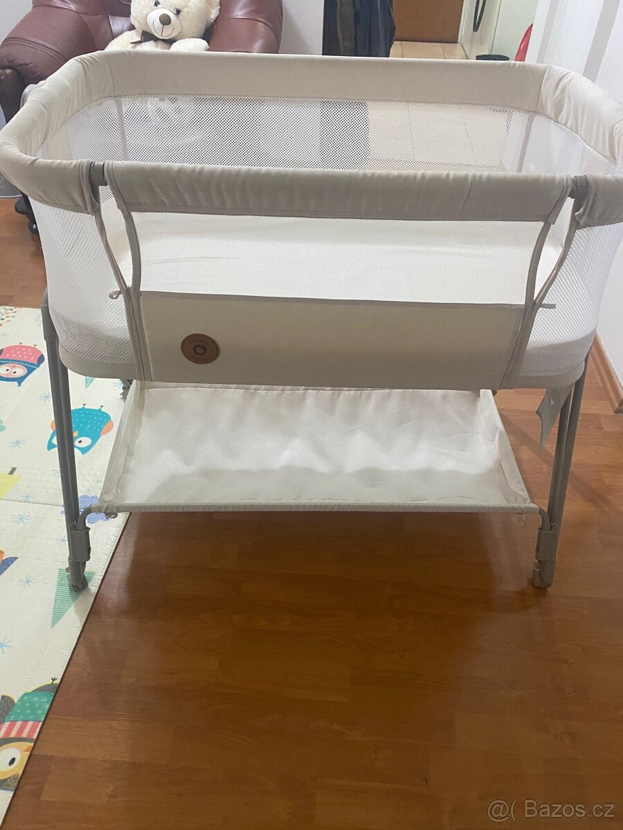 Dětská pojízdná postýlka - 3