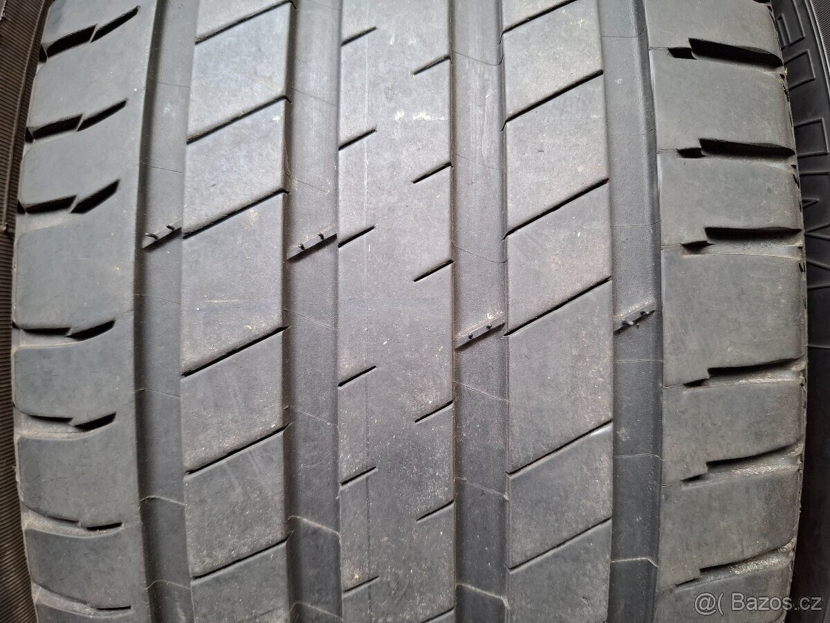 235/55/19 Michelin Letní 5,5 mm a 5 mm - 3