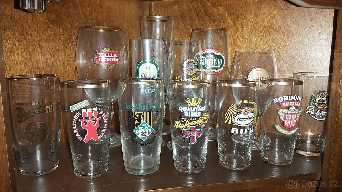 Sklenice Korbele 70.léta+, pivní tácky - 3