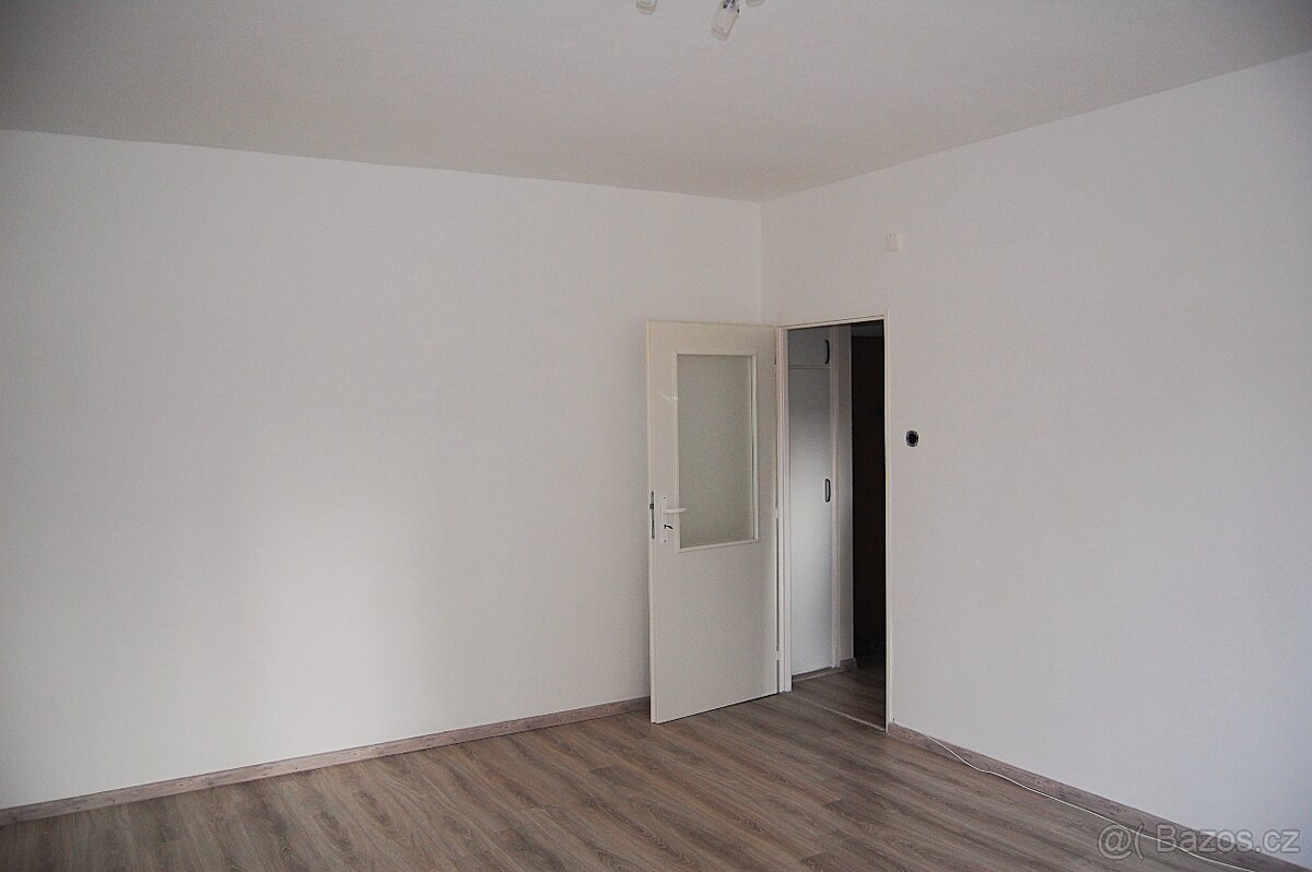 Pronájem bytu 1+1 Havířov - 3