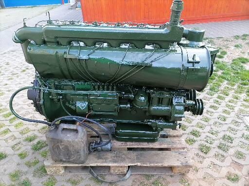 Praga v3s motor po opravě - 3