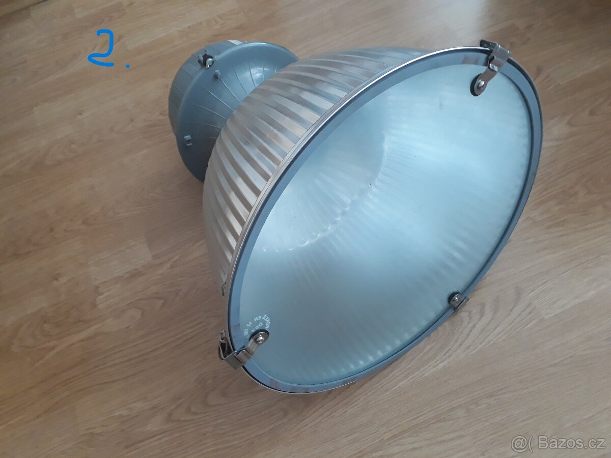 Industriální svítidla stropní 2ks + výbojky - 3