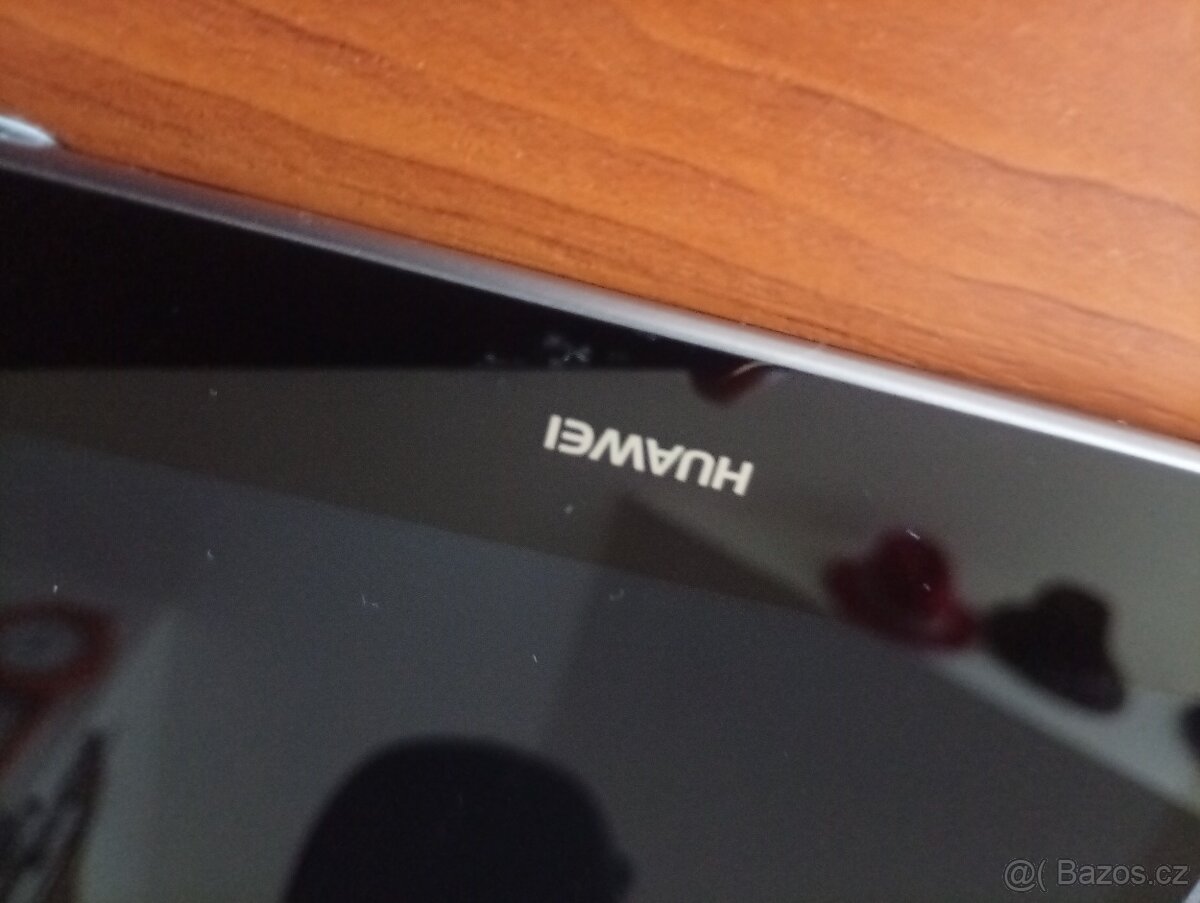 2x Tablet Huawei T3+T5, notebook Dell E7450 - 3