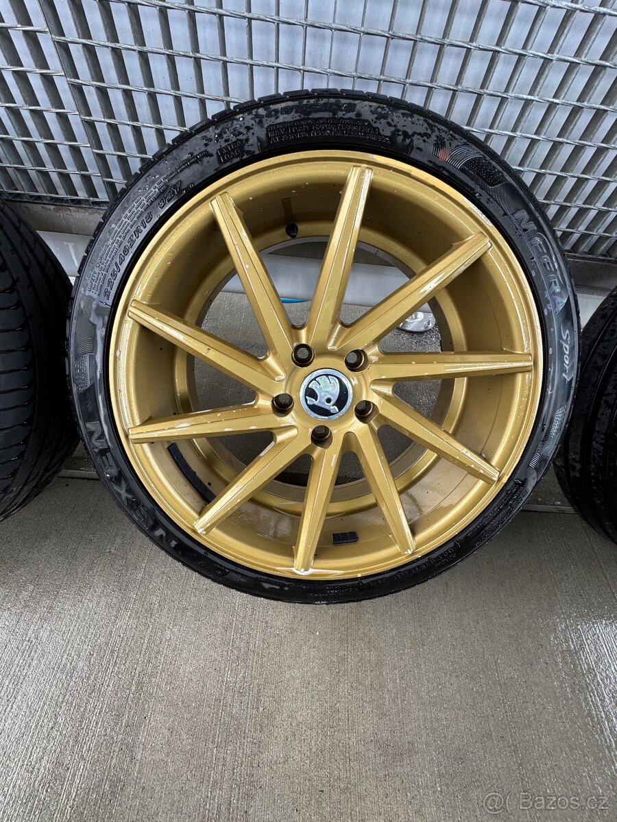 Vossen (replika) 5x112 r18 - 3