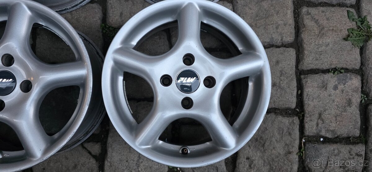 Lité disky PLW 15", rozteč 4x108, ET38 - zašlu - 3