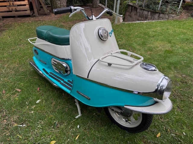 Prodám Čezetu 501.05 z roku 1960, po odborné rekonstrukci - 3