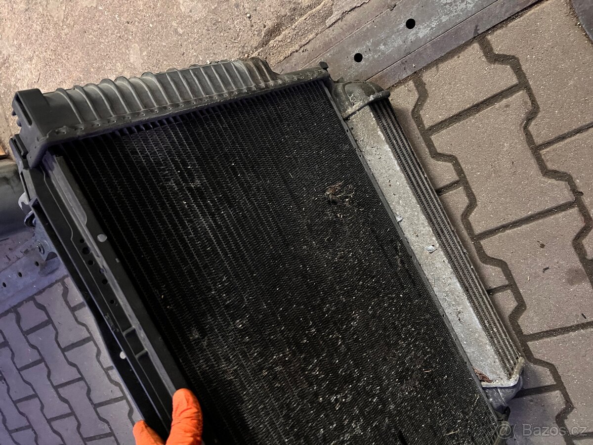 Chladiče bmw e34 525tds - 3