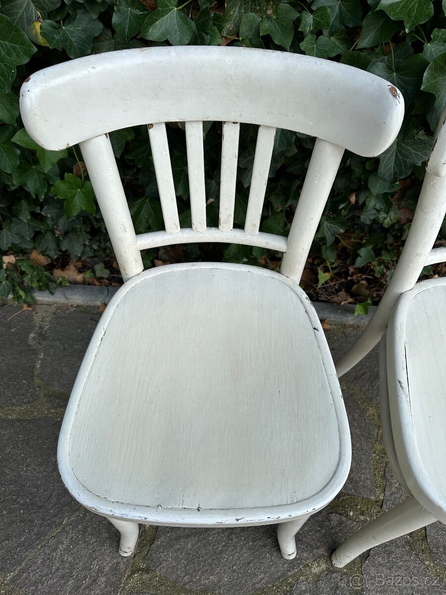 2 x stará bílá dřevěná židle - cena za kus - 3