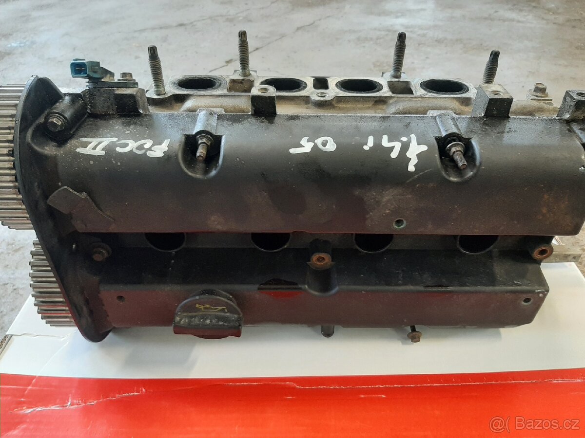 Ford focus 1.4i hlava motoru - 3