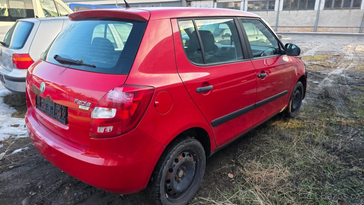 ŠKODA FABIA II 1.2i - 3