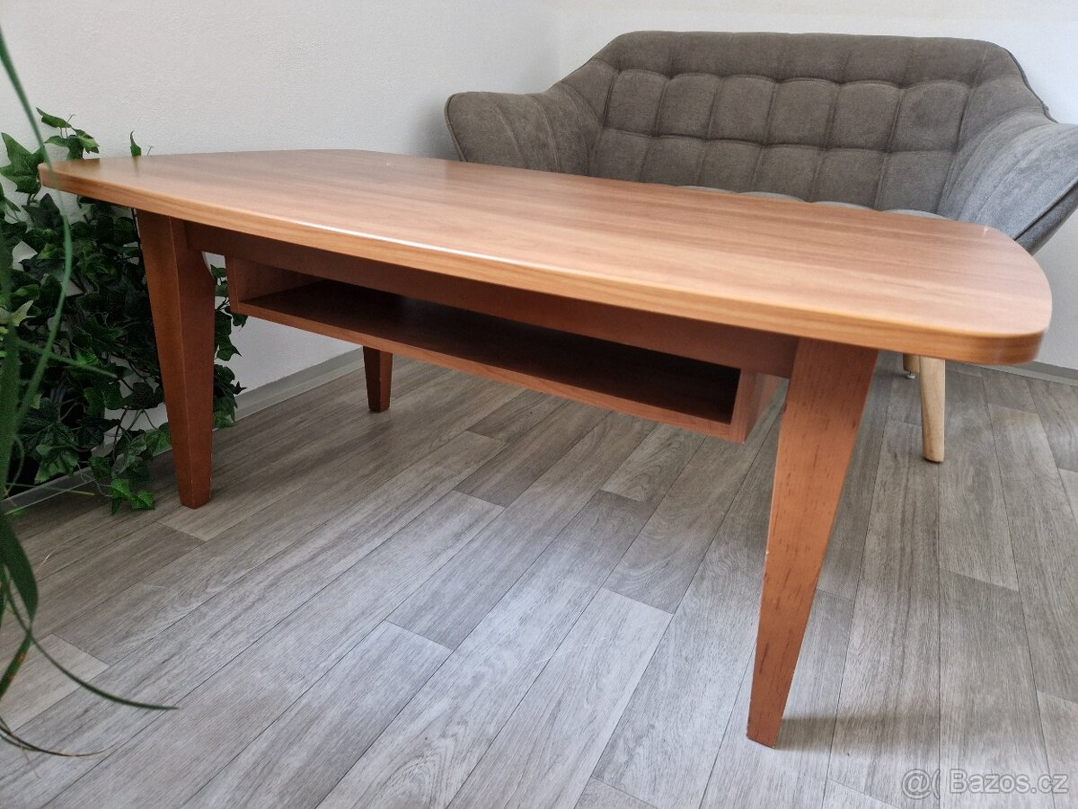 Stolek dřevěný konferenční - 3