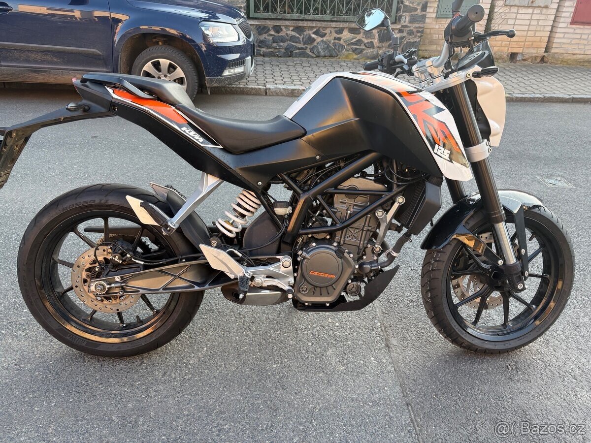 KTM 125 Duke - 3