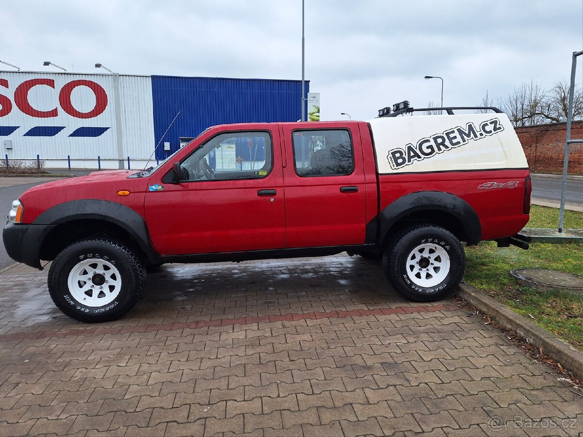 Nissan D22 2,5tdi 98kw Navara Double cab - 3