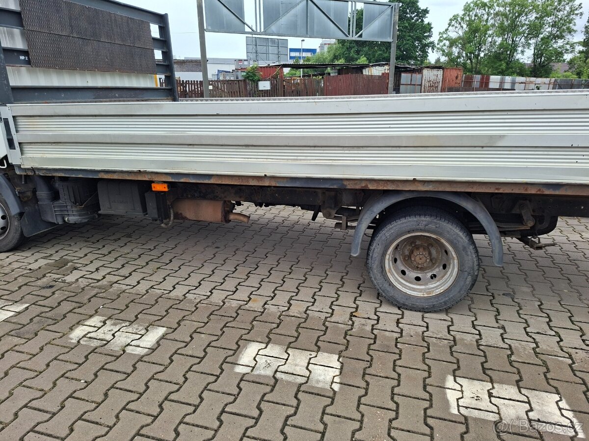 Nissan Cabstar - 3