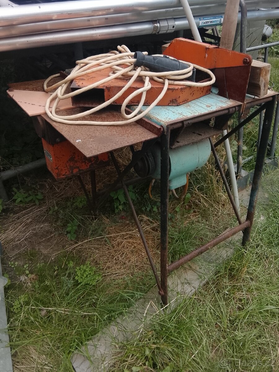 Stolní pila s hoblovkou - 3
