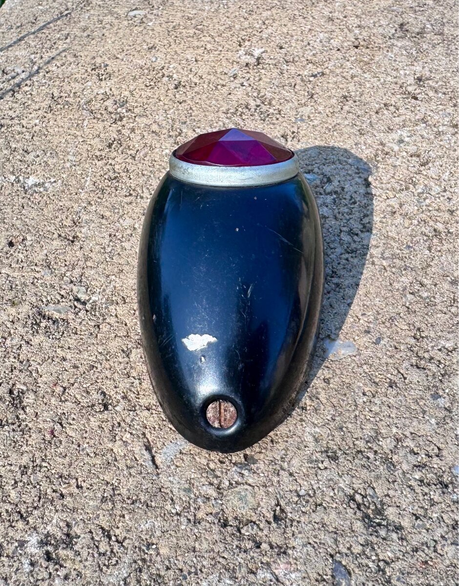 Jawa pérák, pařez, Jawetta, ČZ - zadní světlo - 3