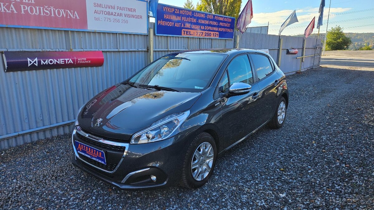 PEUGEOT 208 1,6 HDI STYLE - 3