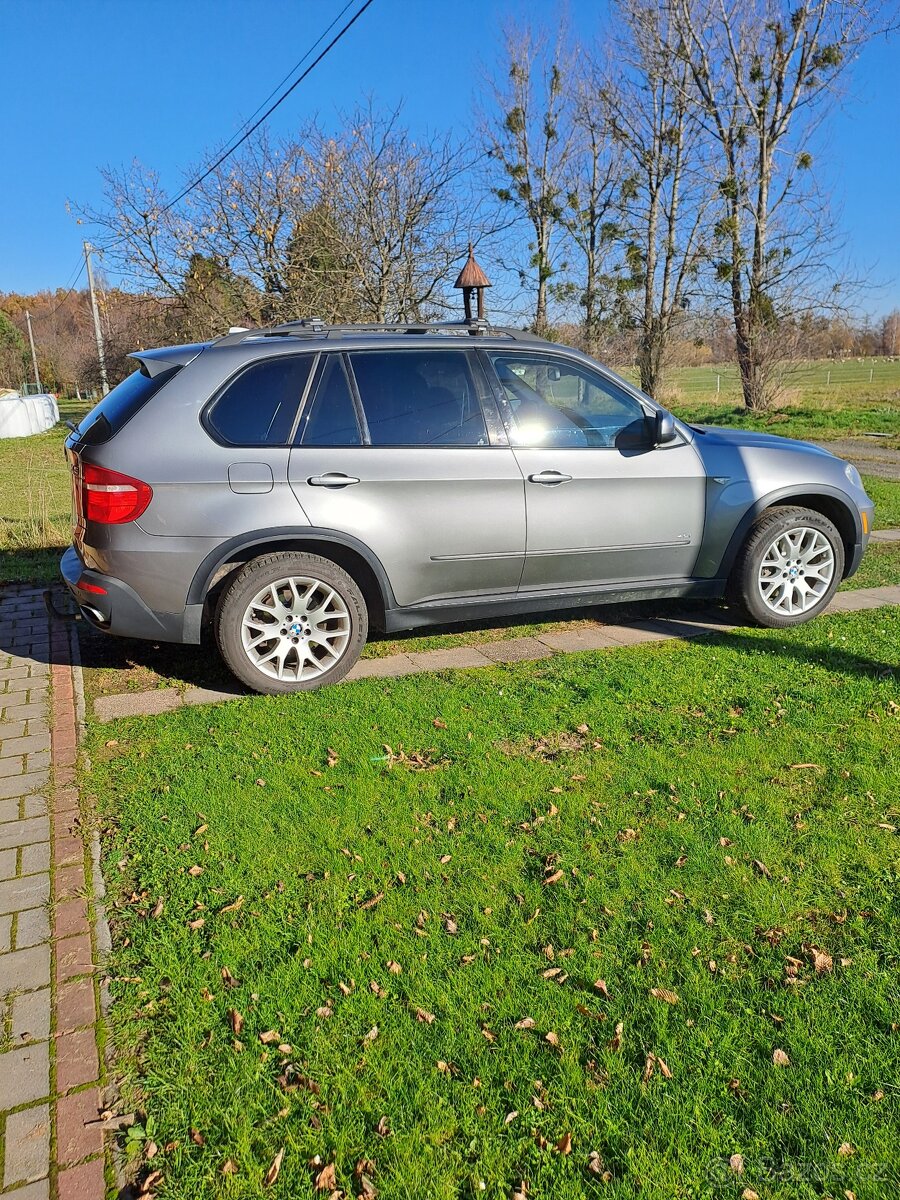 BMW X5 4,8i - 3