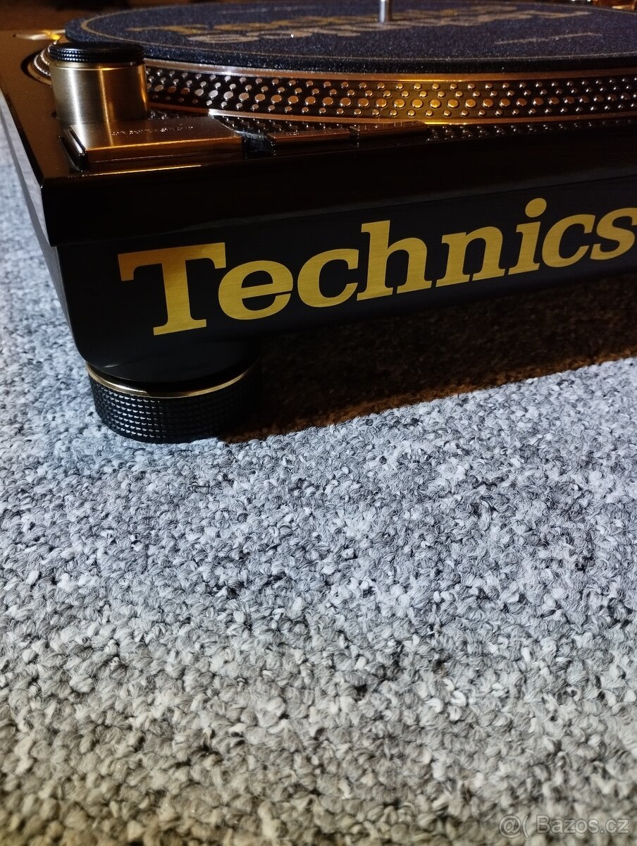 Technics SL-1200LTD Gold + bonusový dárek - 3