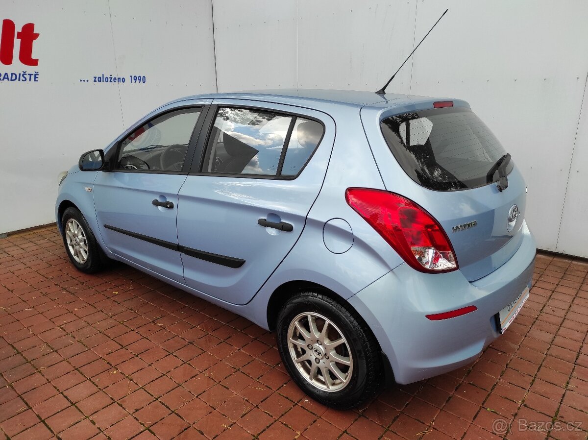Hyundai i20 1.2 KLIMA TAŽNÉ - 3