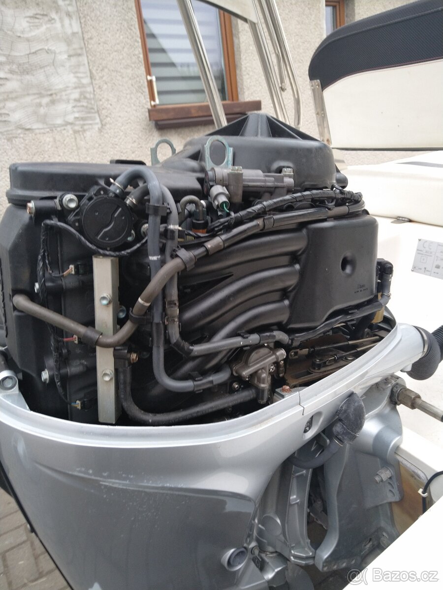 Lodní motor honda BF60 - 3
