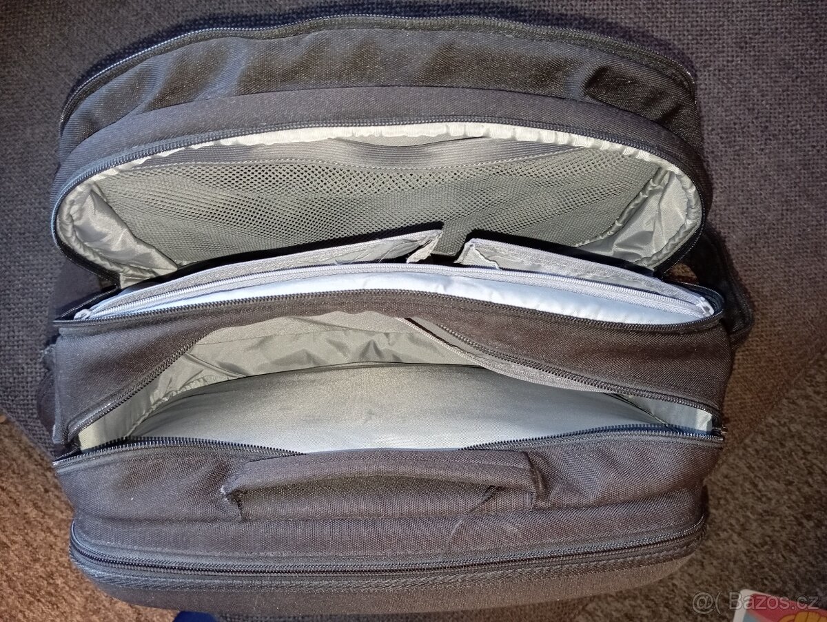 Přebalovací taška Babybjorn - 3