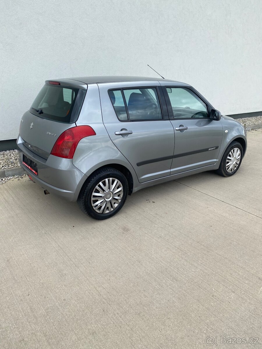 Suzuki swift - 3