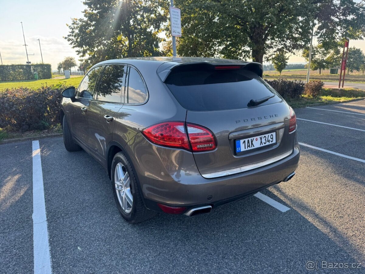 Porsche Cayenne na splátky bez registru - 3