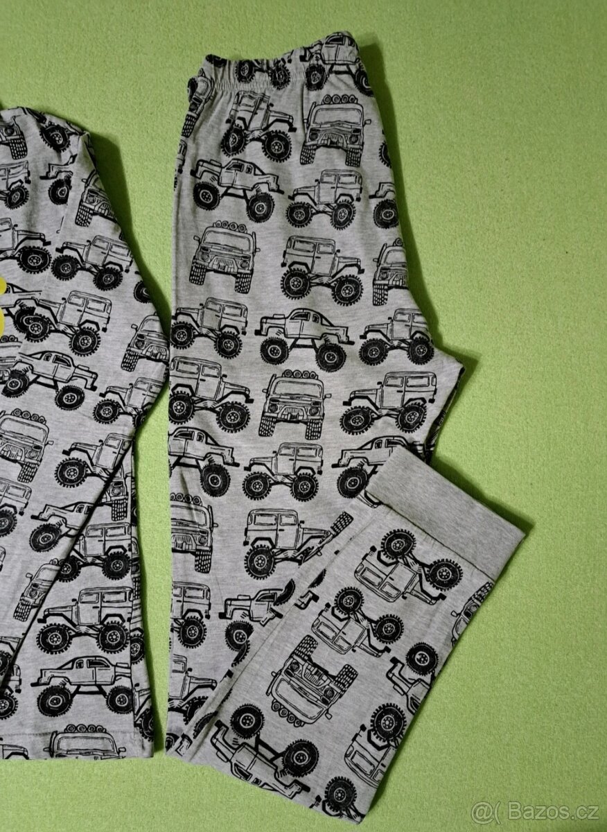 Chlapecké pyžamo vel.152/158 - 3