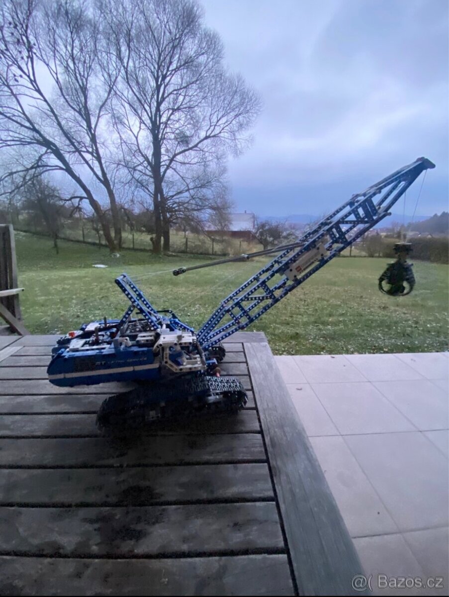 LEGO Technic 42042 Pásový jeřáb - 3