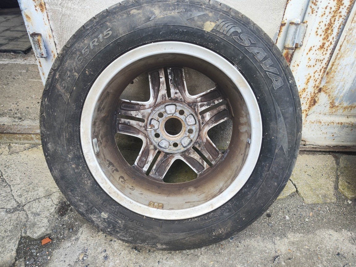 15"kusový alu disk Avus 5x100 origo VW Golf IV Bora 195/65 - 3